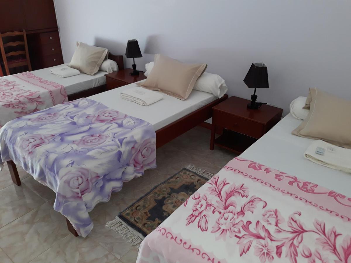 Yria Residencial Bed and Breakfast Porto Novo Buitenkant foto