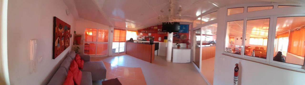 Yria Residencial Bed and Breakfast Porto Novo Buitenkant foto