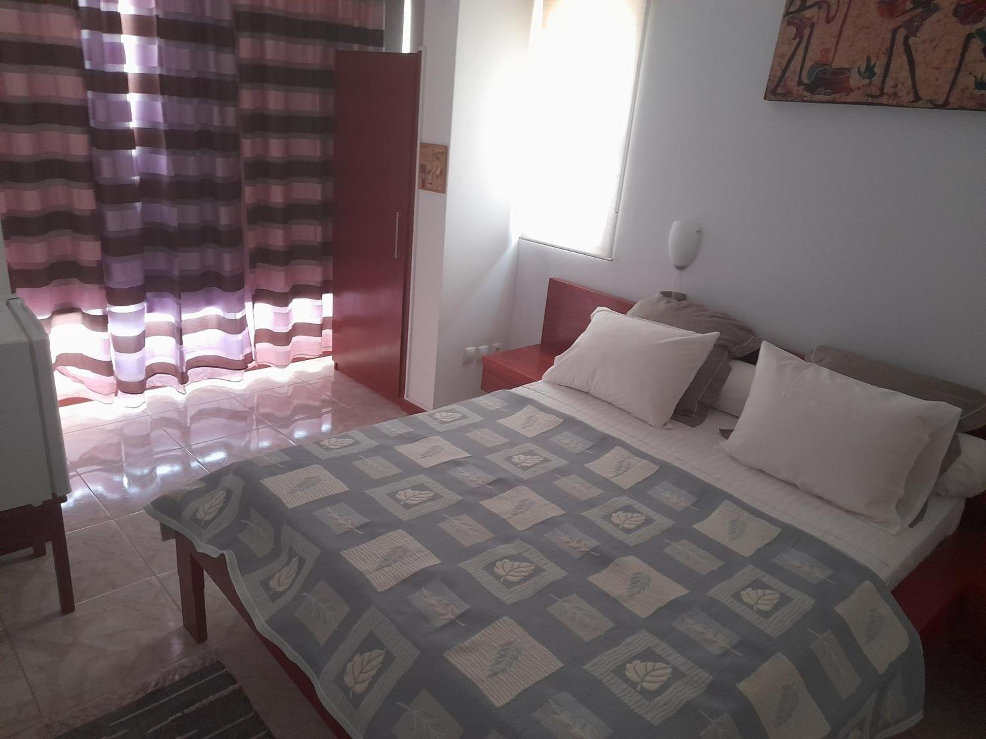 Yria Residencial Bed and Breakfast Porto Novo Kamer foto